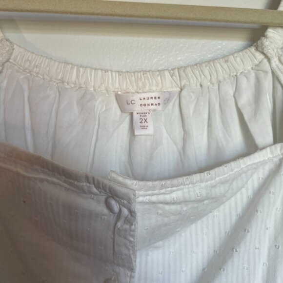 NWT 2X LC Lauren Conrad White Button Down Blouse - Picture 4 of 10